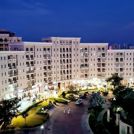 Hotel Lord Krishna Palace Vrindāvan Zewnętrze zdjęcie